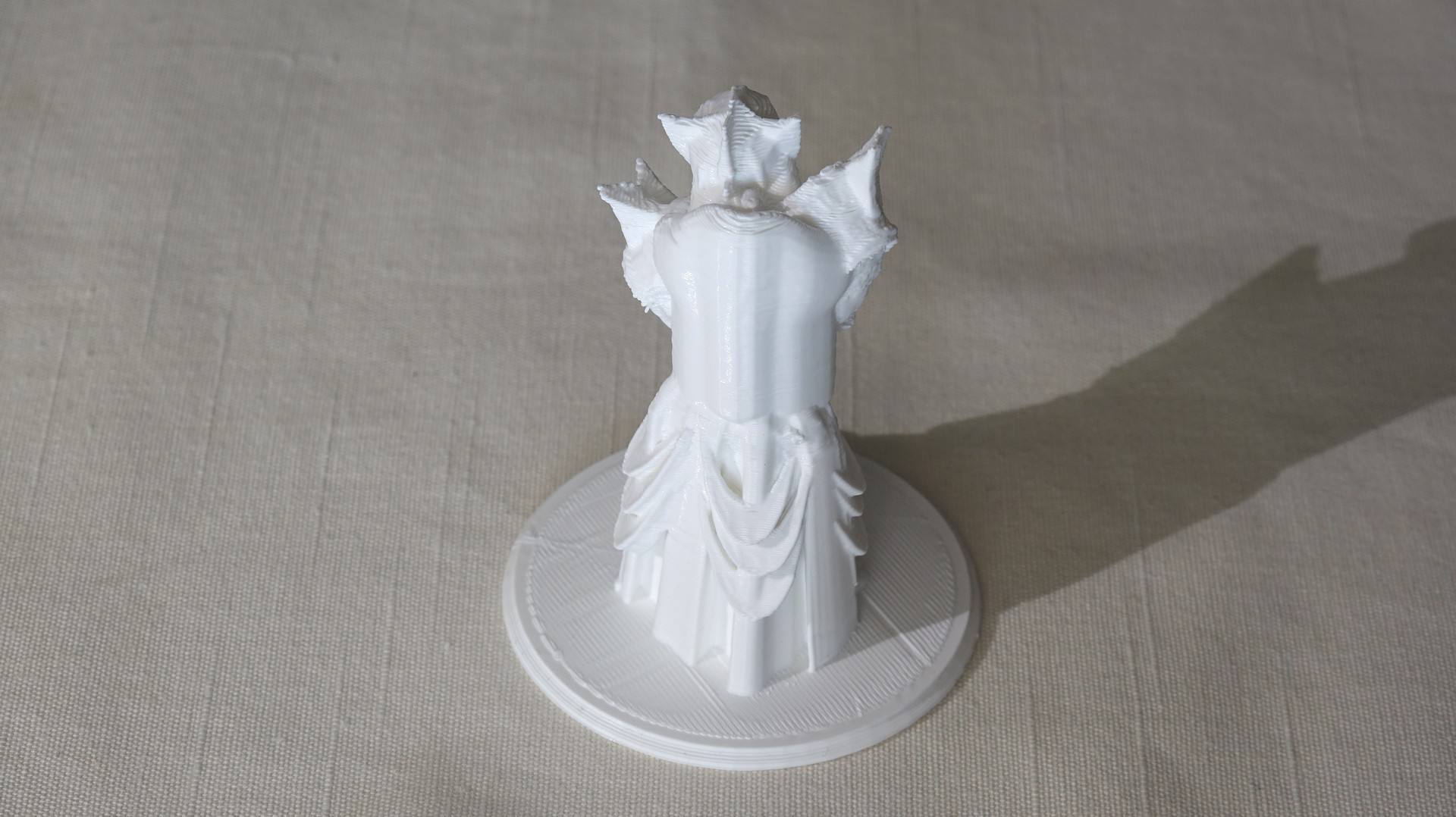 Figuuri 3. väri: valkoinen, korkeus 80 mm - Image 2