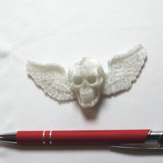 Koriste 16. väri: pimeässä hohtava