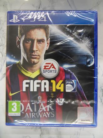 FIFA 14 (PS4, Uusi muoveissa)