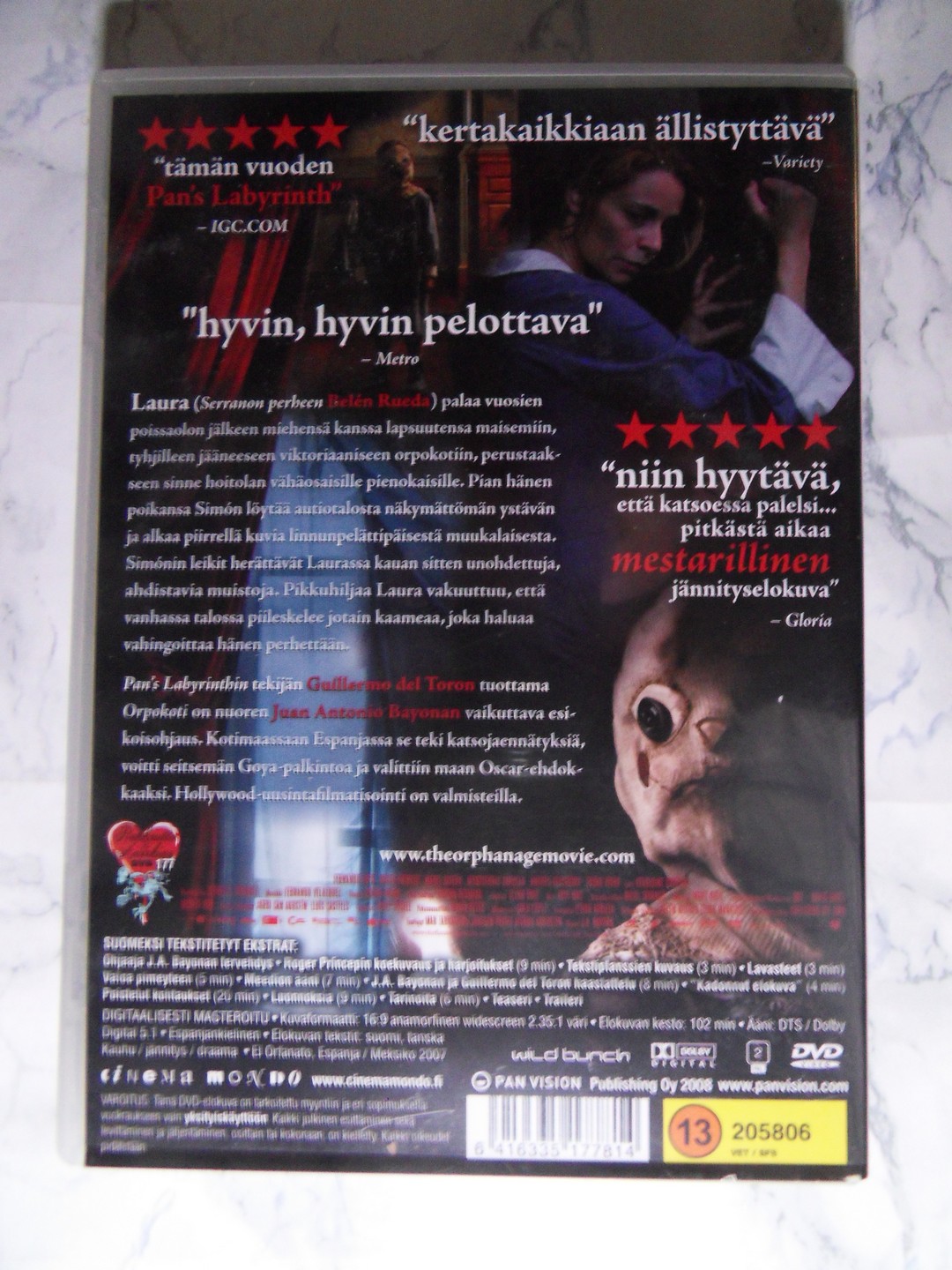 Orpokoti (DVD) - Image 2